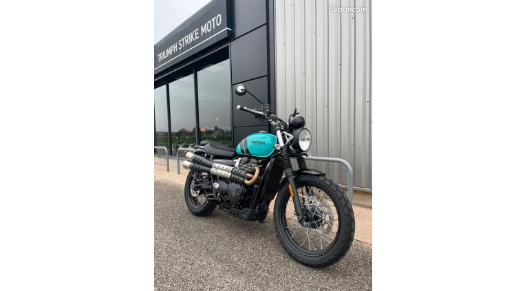 TRIUMPH SCRAMBLER 900