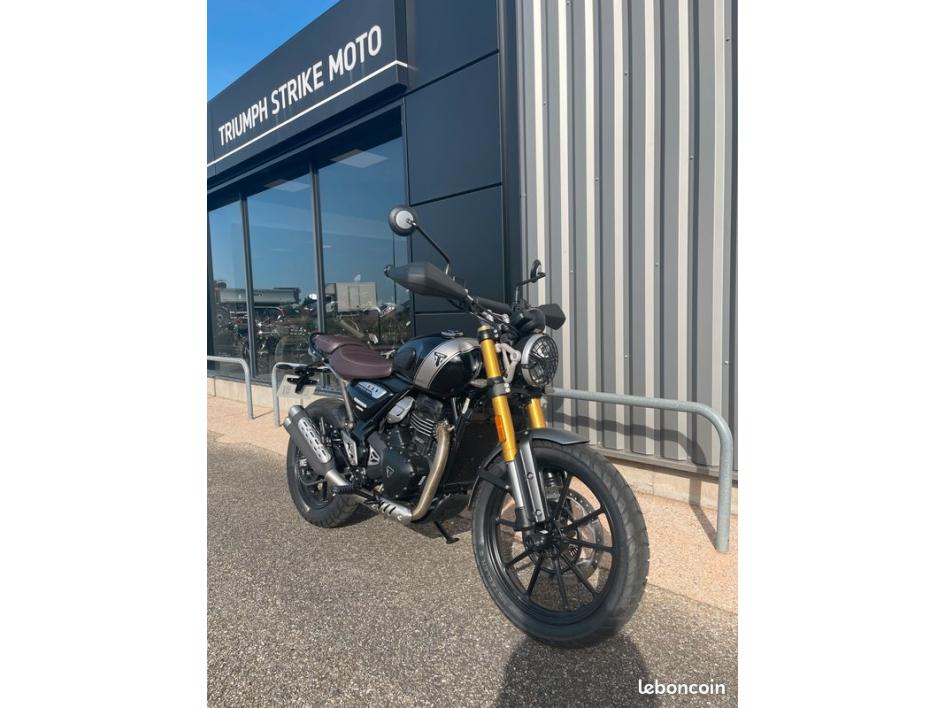 TRIUMPH Scrambler 400 X