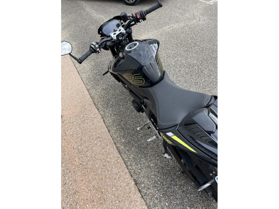 TRIUMPH STREET TRIPLE 765 RS