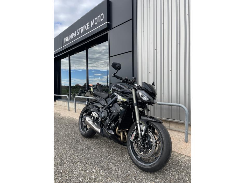 TRIUMPH STREET TRIPLE 765 RS