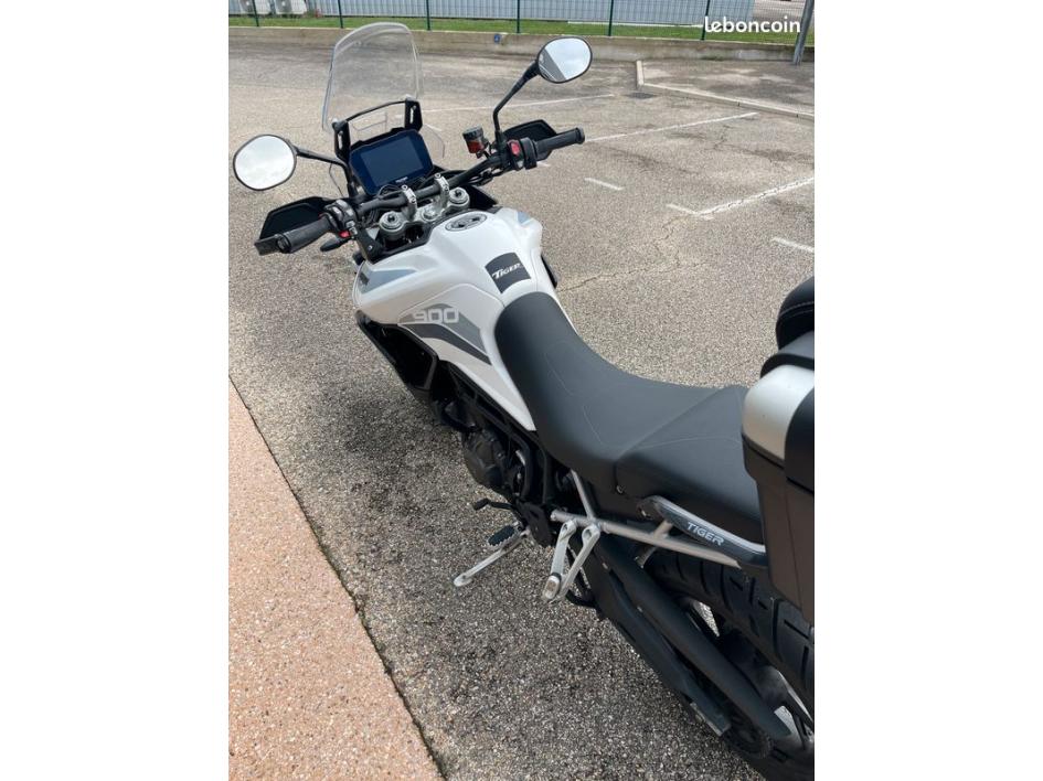 TRIUMPH Tiger 900 GT PRO