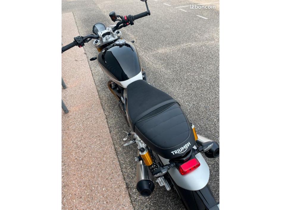 TRIUMPH SPEED TWIN 1200 RS