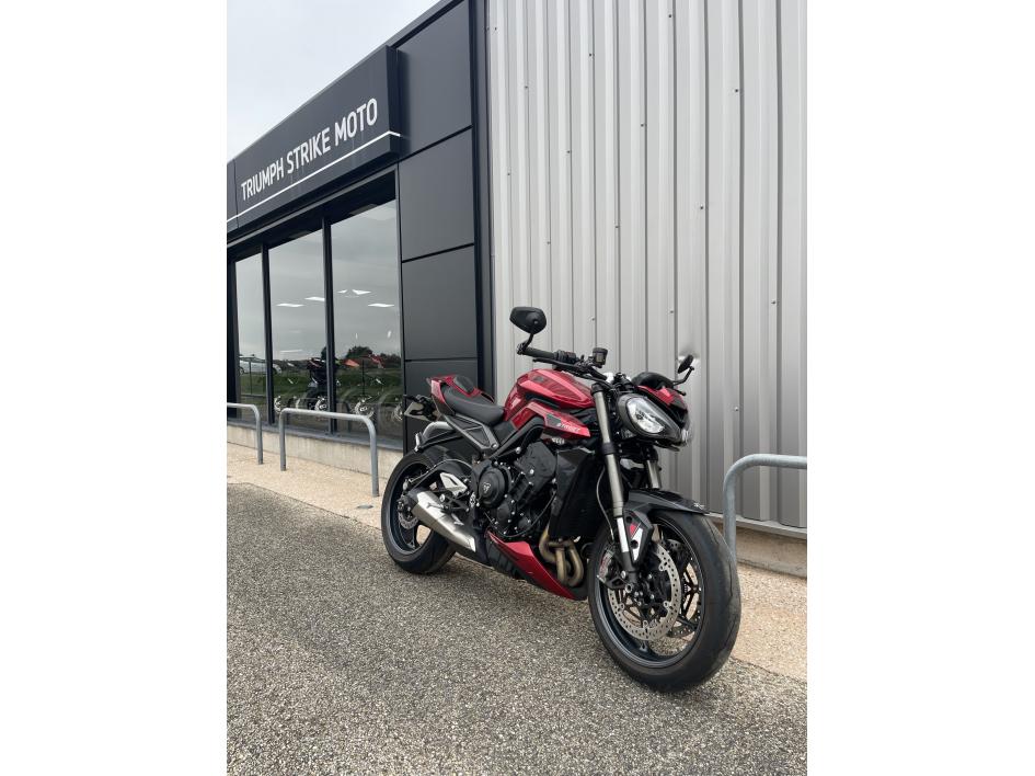 TRIUMPH STREET TRIPLE 765 RS