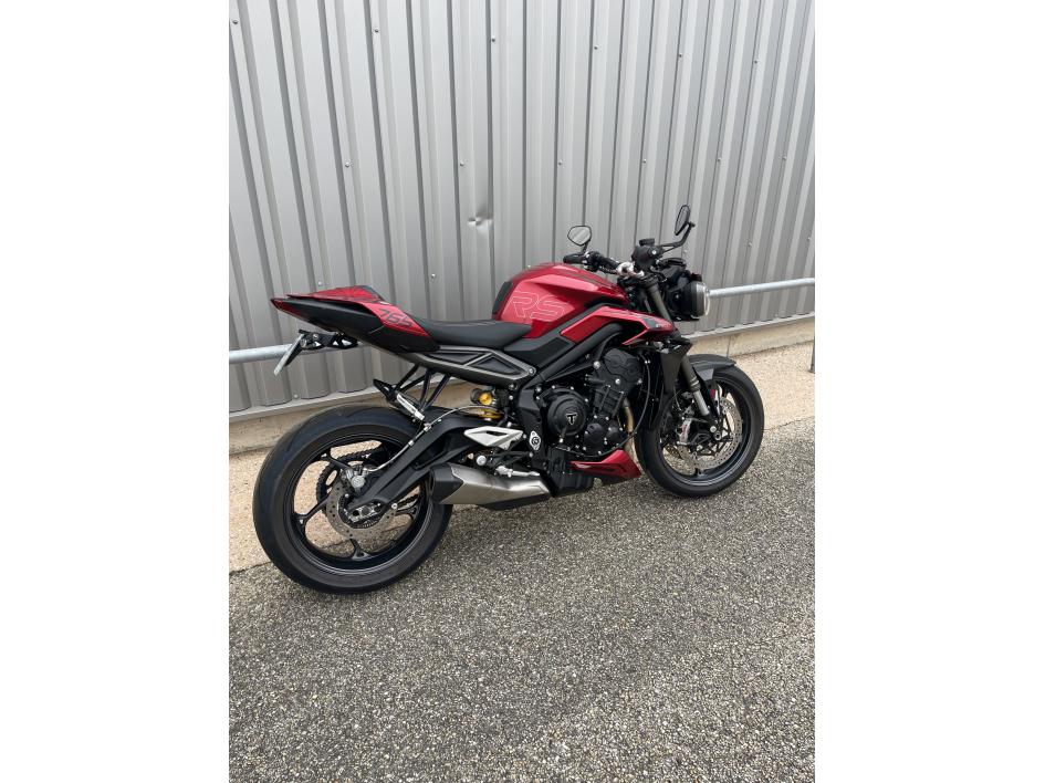 TRIUMPH STREET TRIPLE 765 RS